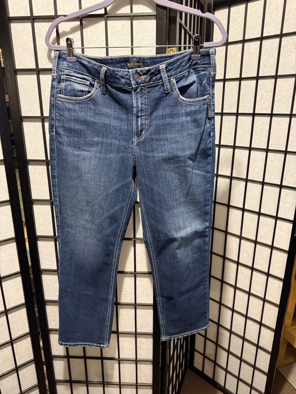 Silver Avery Jeans Blue Cropped Ankle Jeans Size 14